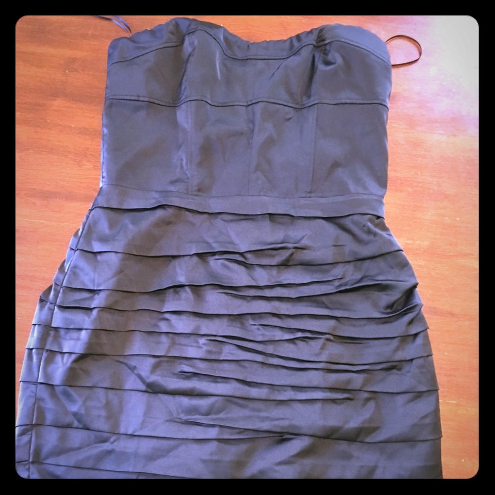 Strapless dress